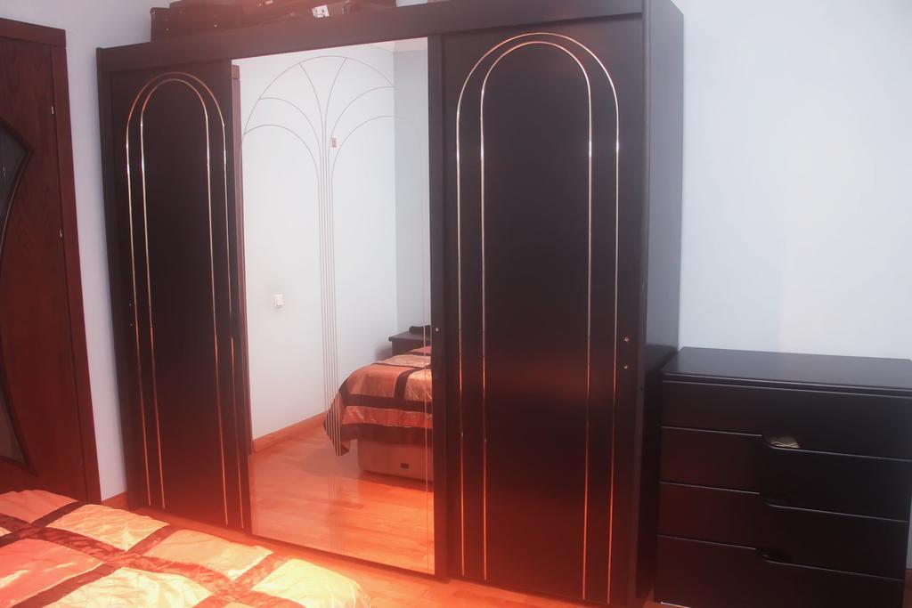 Apartment Rustaveli 57 Batumi Exterior photo
